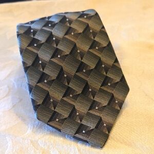 Arrow Silk Necktie. XL